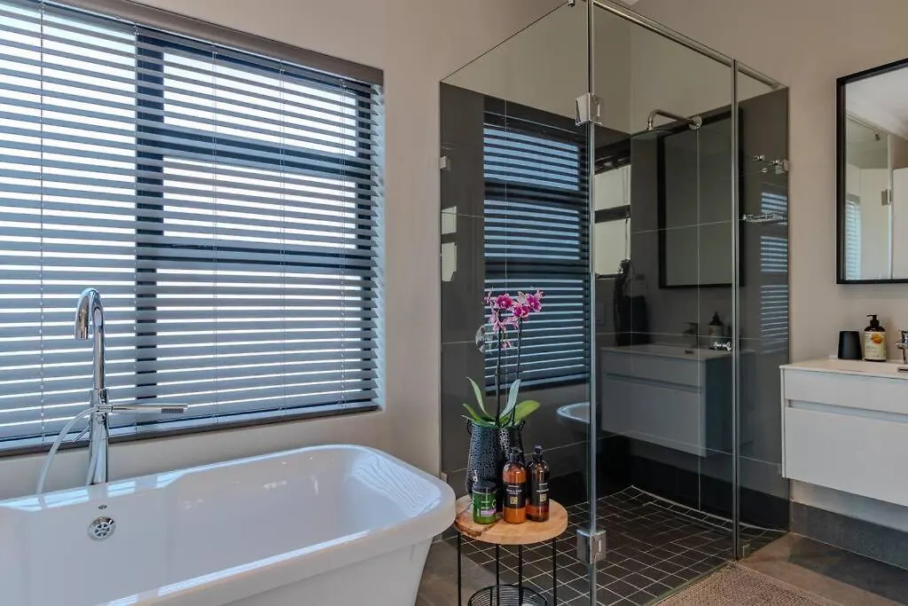 Songbird D'Aria Cape Town Luxury House On Wine Estate Villa 0*,  South Africa